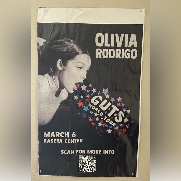 Olivia Rodrigo GUTS World Tour Poster - Picture 1 of 2